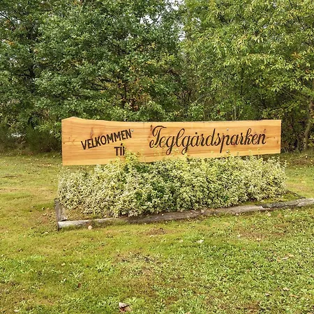 Charming Retreat By River - By Traum *